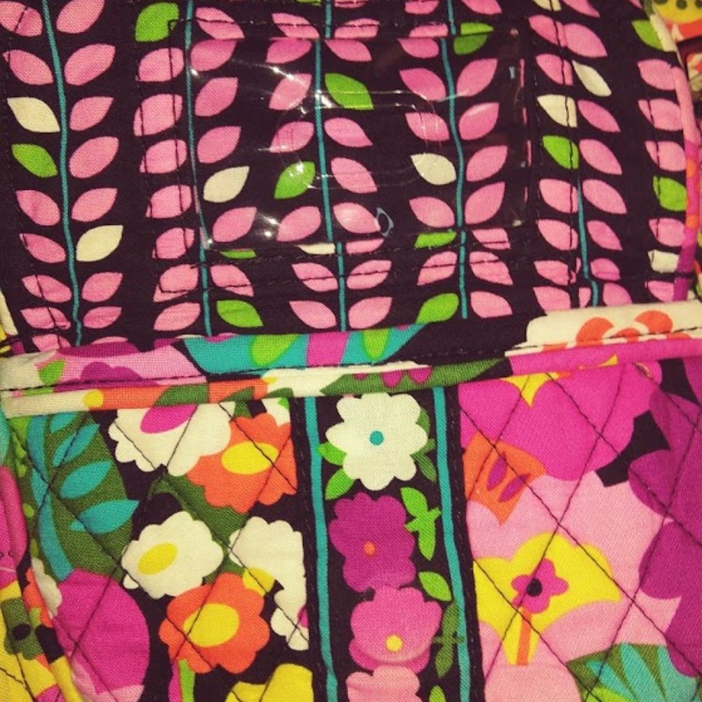 Vera Bradley Va VA Bloom Pink Floral Crossbody Shoulder Bag - Picture 3 of 7